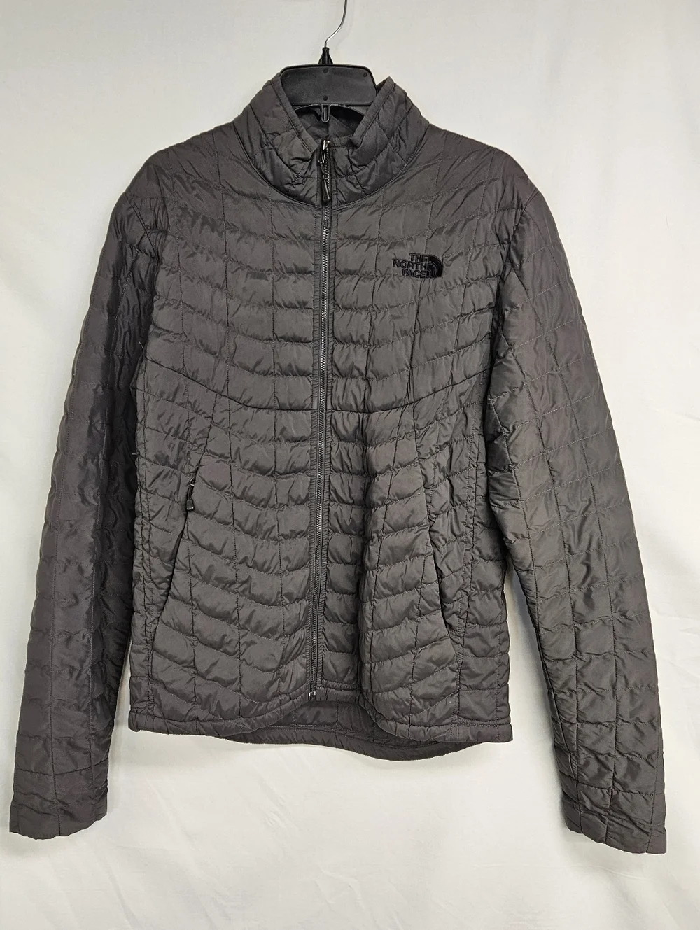 North Face Thermoball Jacket Mens Small Full Zip Quilted Puffer NF0A3JPO Black